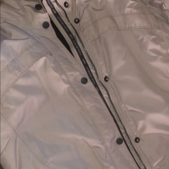 WINTER COAT - Picture 3 of 7